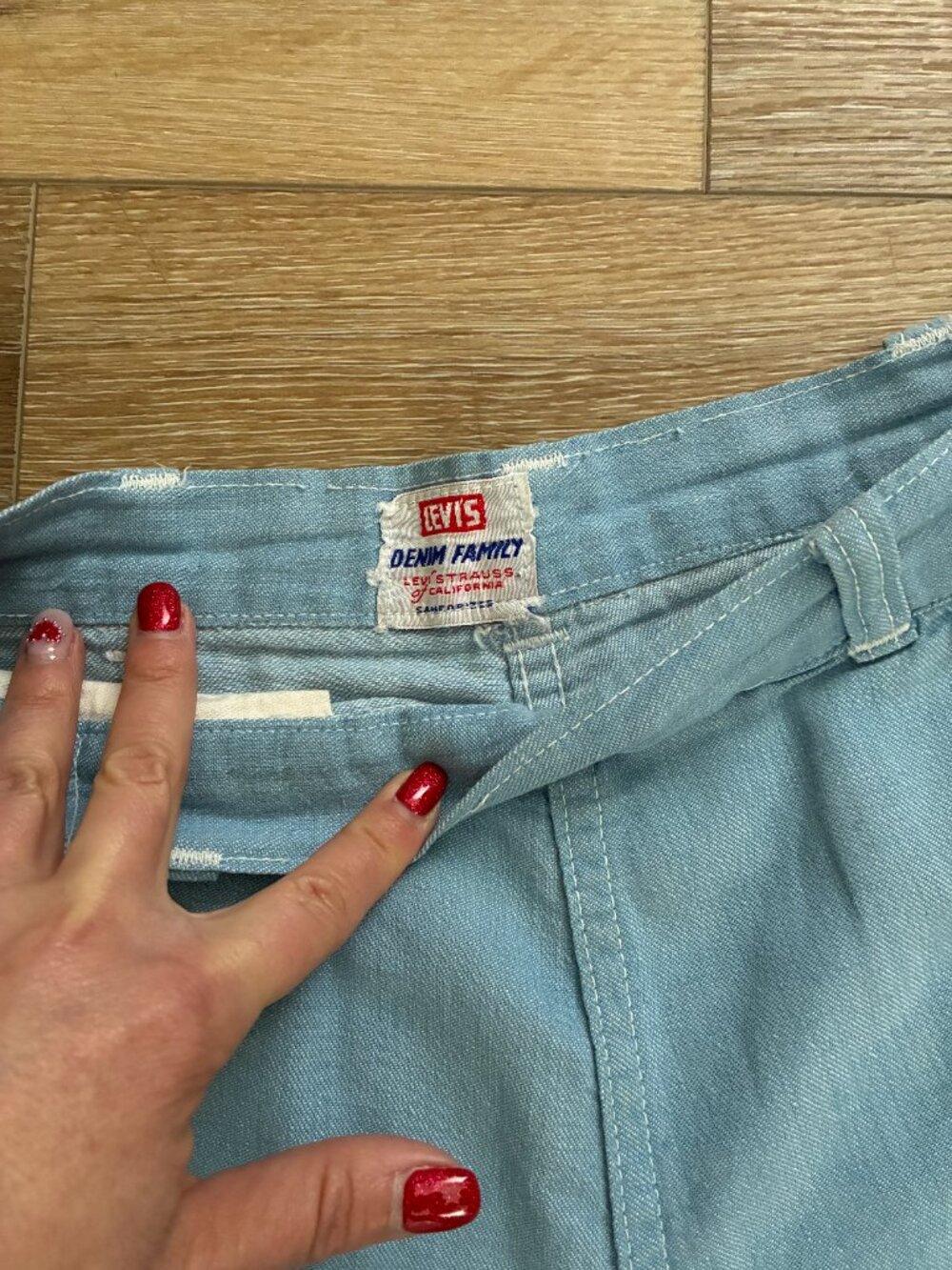 1950s Levi's Denim Shorts | High Waist, Pearl Snap, 25" Waist - Picture 12 of 16